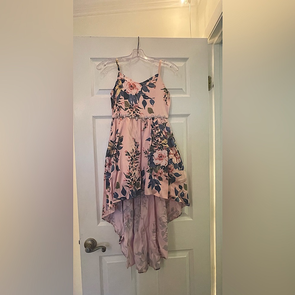 Pink Floral dress.Size 10